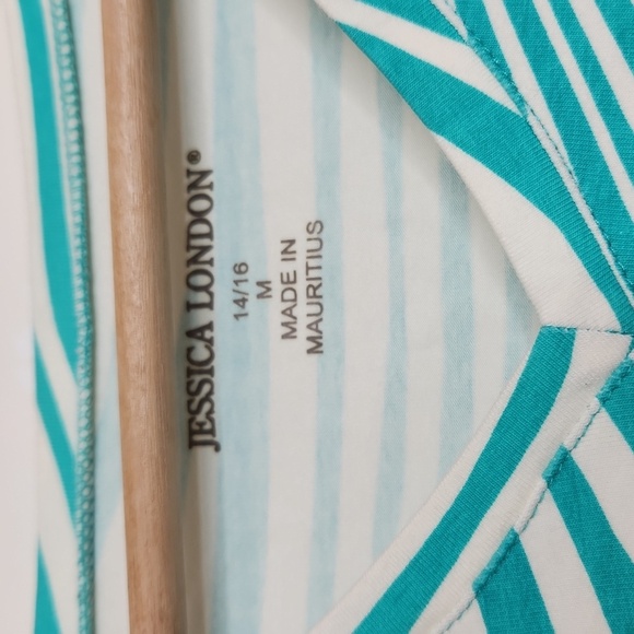 Jessica London Women's Teal and White Zebra Print‎ Blouse Super Comfy Soft - Picture 3 of 4